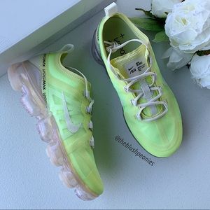 Nike Air VaporMax SE NWT